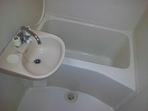 バス・シャワールーム　風呂