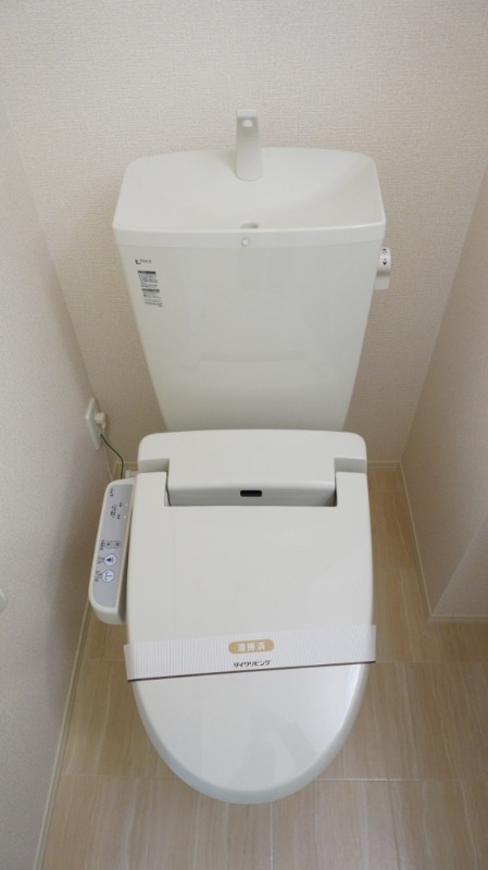 トイレ　図面と現状に相違がある場合には現状を優先