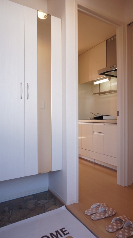 玄関　図面と現状に相違がある場合には現状を優先