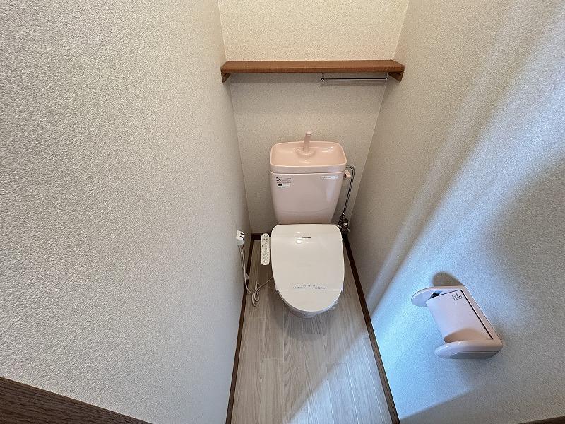 トイレ　トイレ