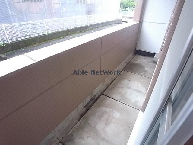 バルコニー　ベランダ