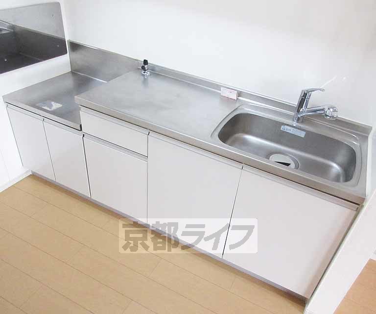 キッチン　広くて使いやすいキッチンです