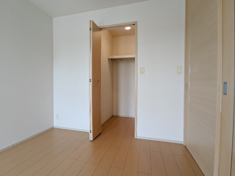 収納　図面と現状に相違がある場合には現状を優先