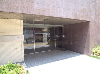 その他　エントランスです