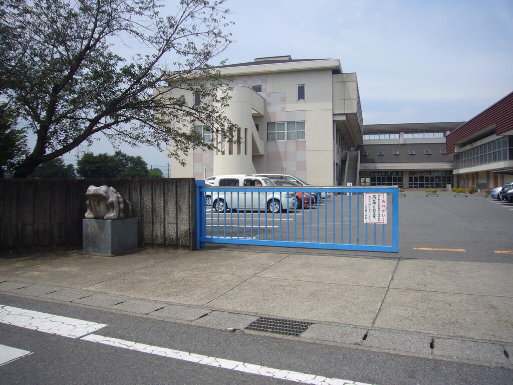 小学校　壬生町立壬生東小学校（小学校）まで404m