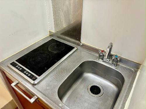 キッチン　設備・仕様は号室により異なる為、現況を優先いたします。