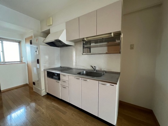 キッチン　※他号室の写真です