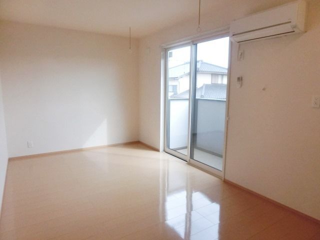 居室・リビング　日当たり良好です