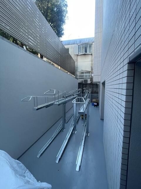 その他共有部分　自転車置き場あります☆
