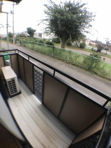 バルコニー　セブンイレブン多摩和田店