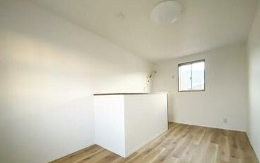 居室・リビング　同シリーズ写真