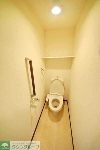 トイレ　同物件別号室参考写真