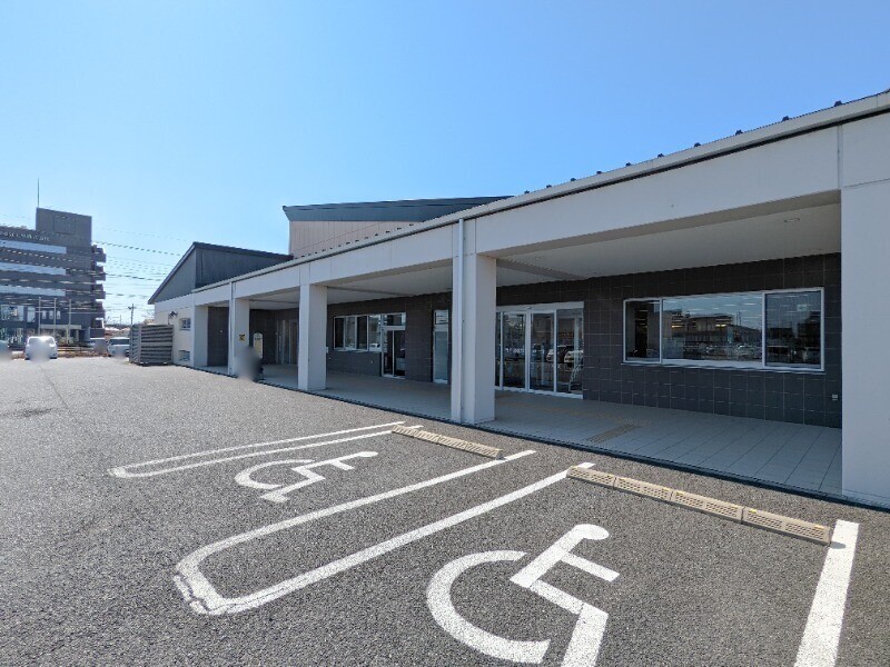 図書館　前橋市立図書館東分館（図書館）まで960m