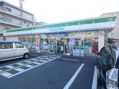 コンビニ　ファミリーマート 西院清水町店（コンビニ）まで316m