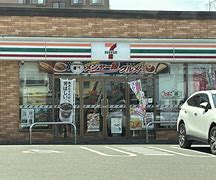 コンビニ　セブンイレブン札幌発寒6条店（コンビニ）まで436m