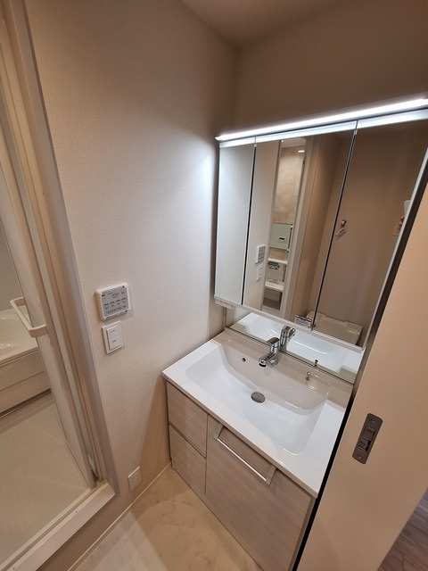 洗面設備　★独立洗面台★