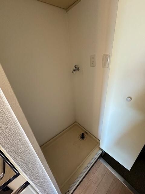 その他設備　洗濯機置場です