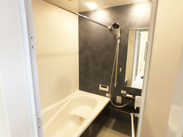 バス・シャワールーム　追炊設備、浴室換気乾燥機