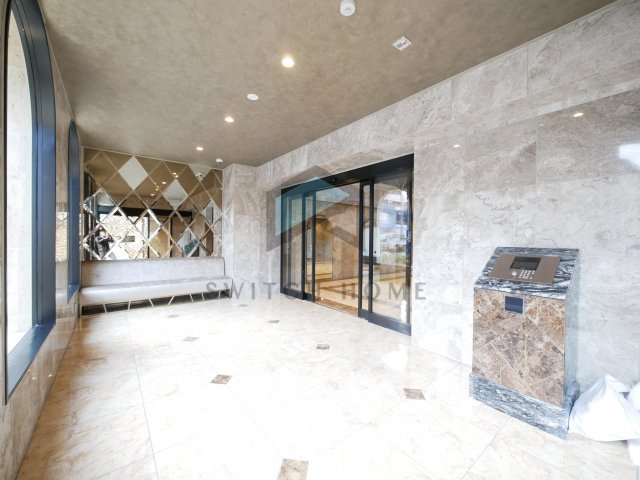 エントランス　清潔なエントランスです