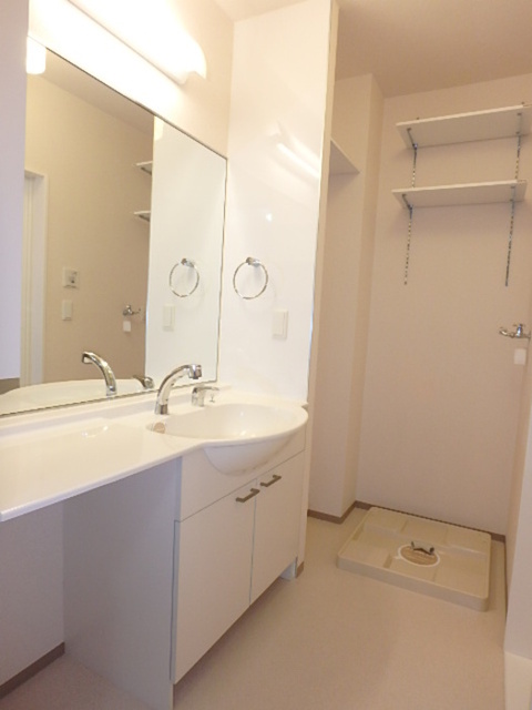 洗面設備　洗面室