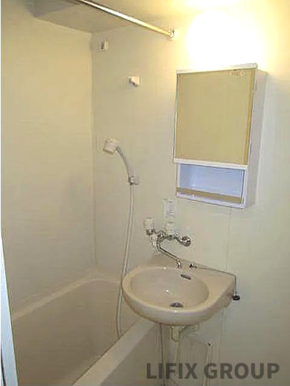 バス・シャワールーム　風呂