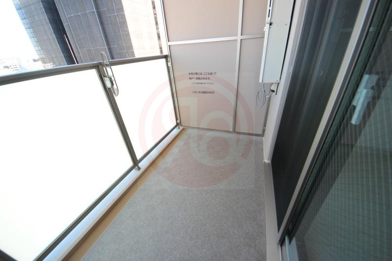 バルコニー　開放的で明るい空間を演出してくれるバルコニーです