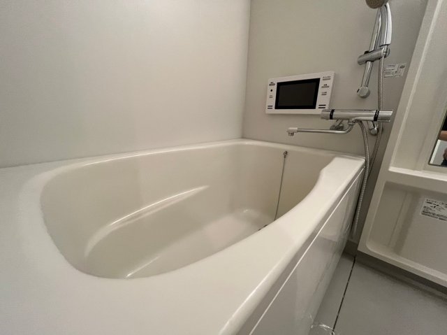バス・シャワールーム　詳細は、RISUMO江坂本店までお問合せください♪