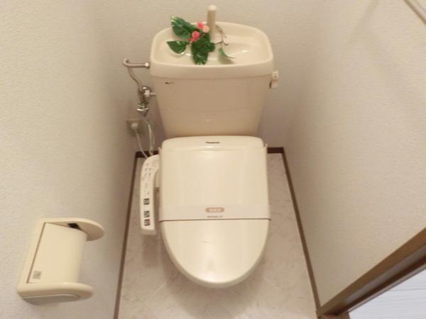 トイレ　ウォシュレット！
