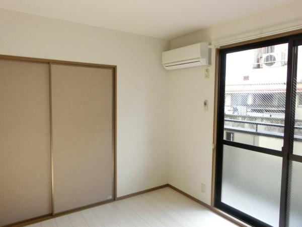 居室・リビング　エアコン付き！