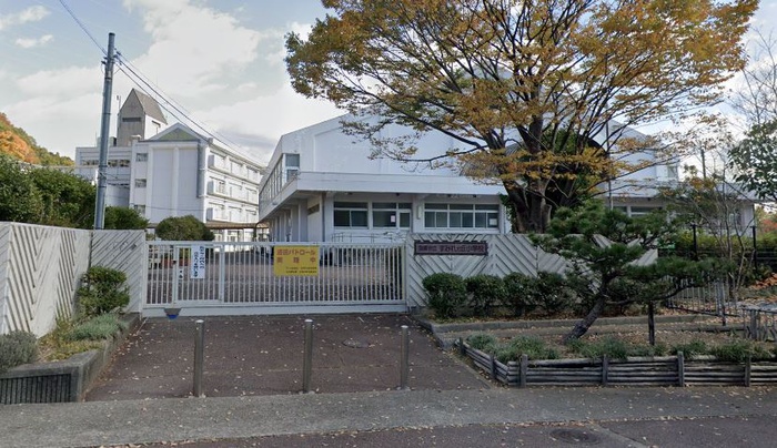 小学校　すみれガ丘小学校（小学校）まで850m