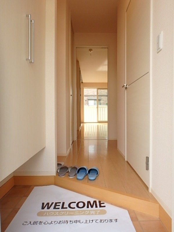 玄関　図面と現状に相違がある場合には現状を優先