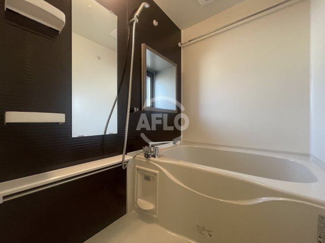 バス・シャワールーム　グランフェリーチェ・ナイン　浴室