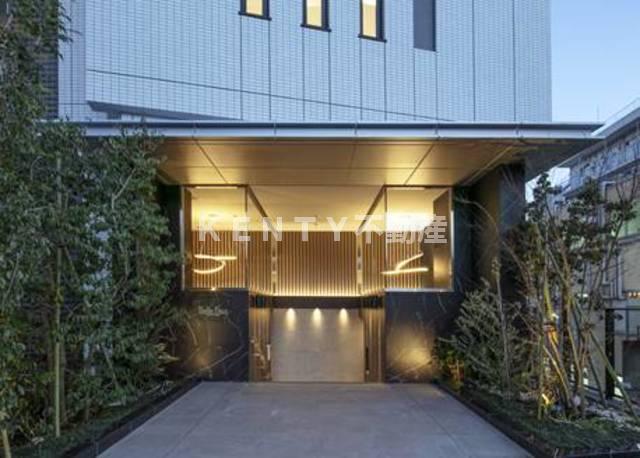 エントランス　建物の内部です