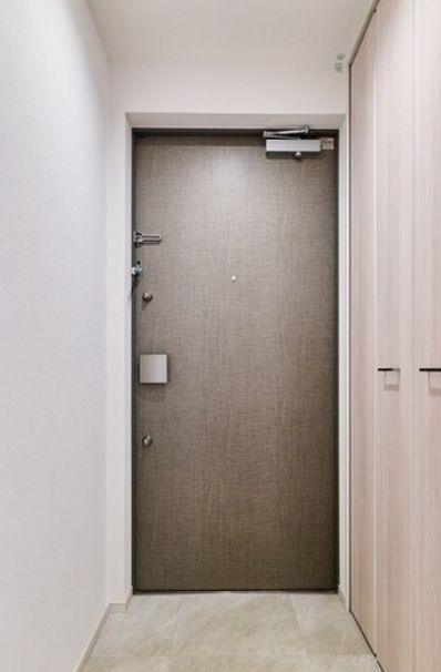 玄関　落ち着いた玄関です