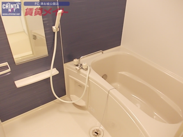 バス・シャワールーム　同物件別室の写真です