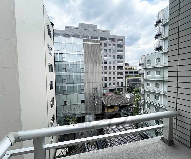 眺望　・７０６号室からの眺望です