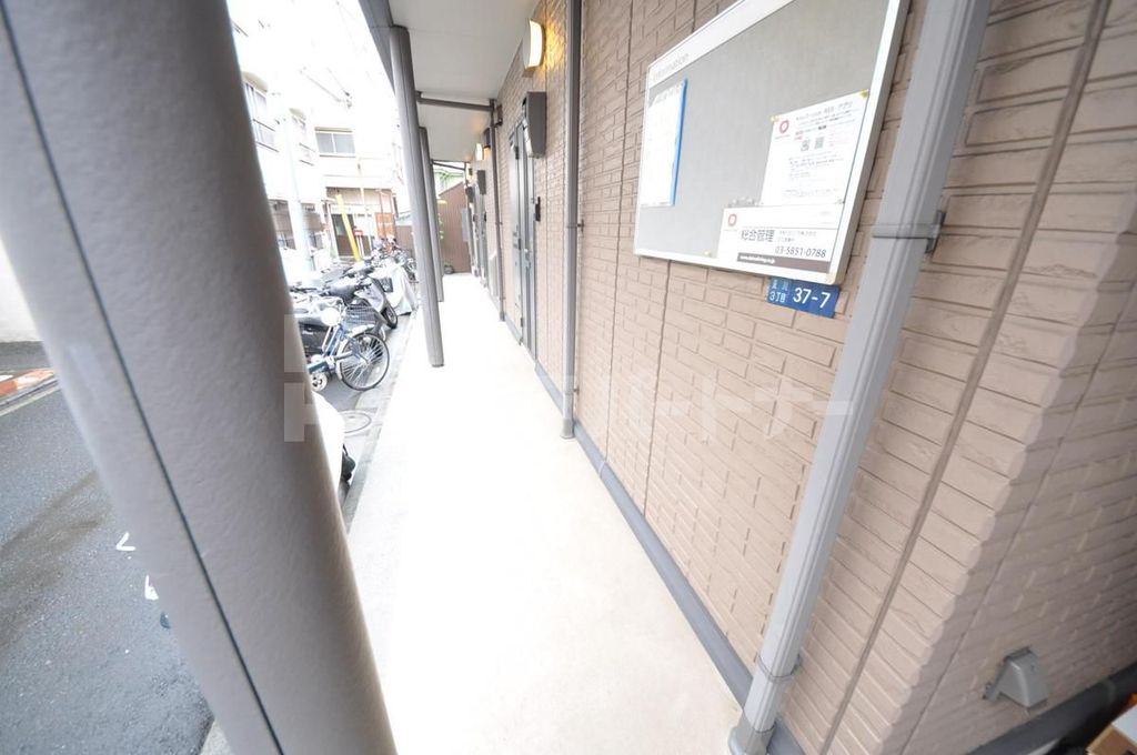 エントランス