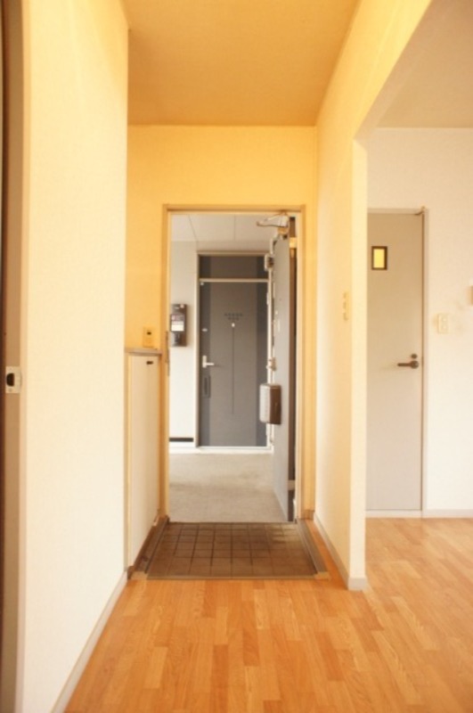 玄関　図面と現状に相違がある場合には現状を優先