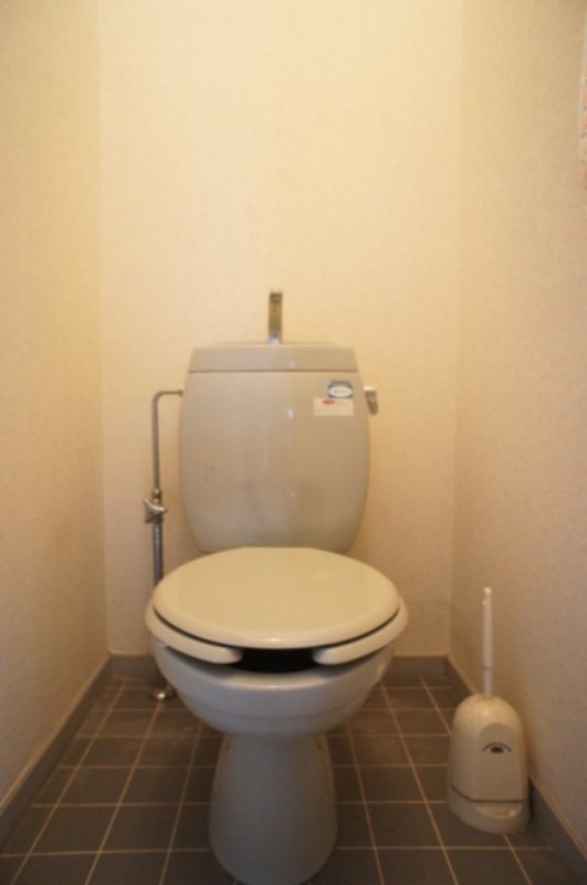 トイレ　図面と現状に相違がある場合には現状を優先