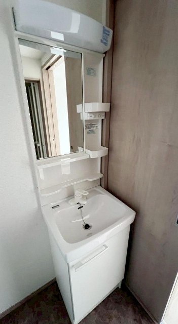 洗面設備　同施工タイプ