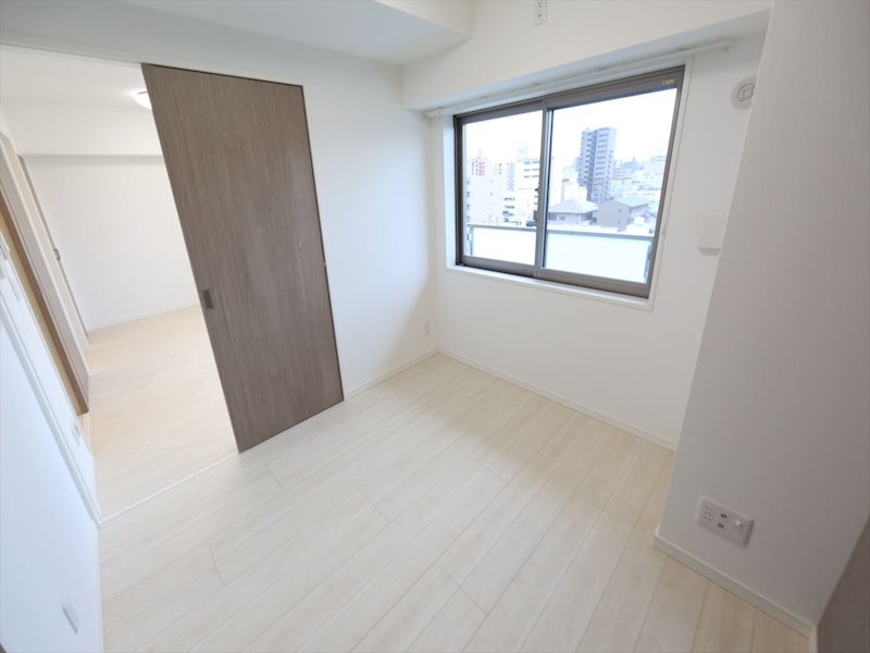 その他部屋・スペース　洋室5帖　クローゼット（収納充実してます）