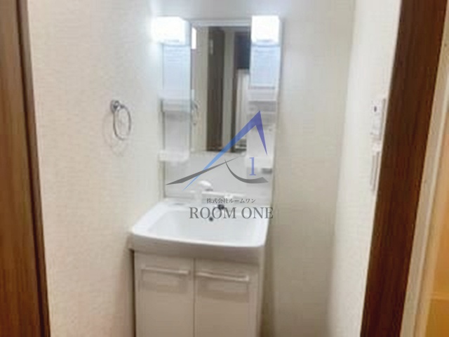 洗面設備　洗面台です。