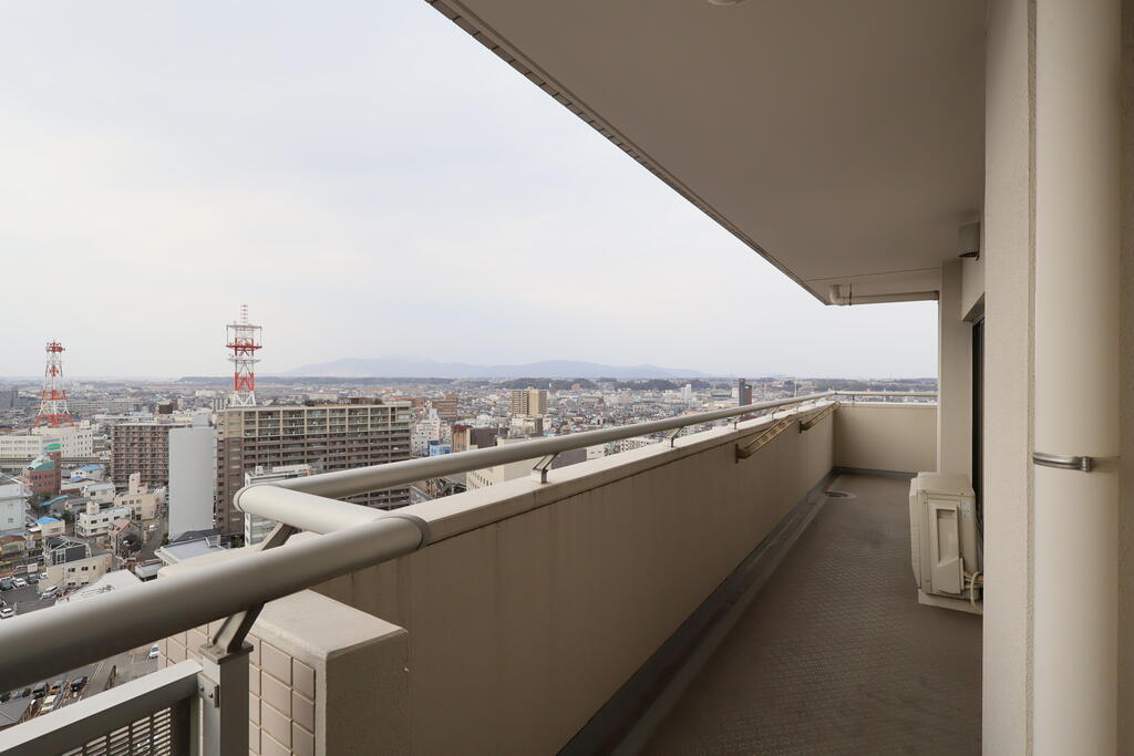 バルコニー　ベランダ