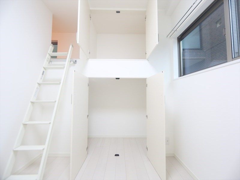 収納　クローゼット（収納充実してます）