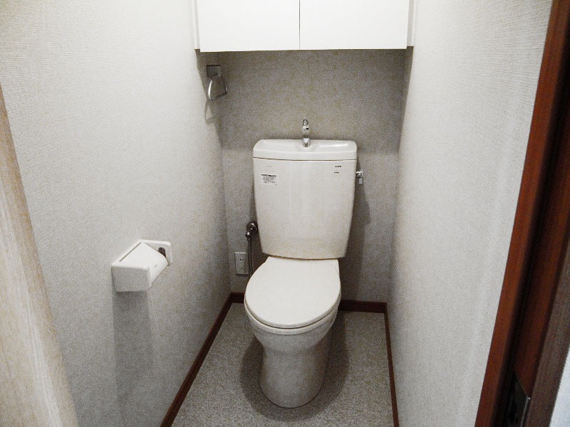 トイレ　トイレもきれいです