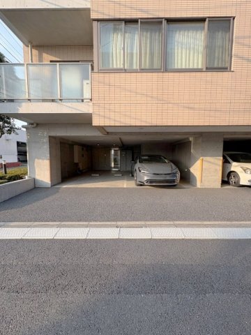 駐車場　カースペースがあります