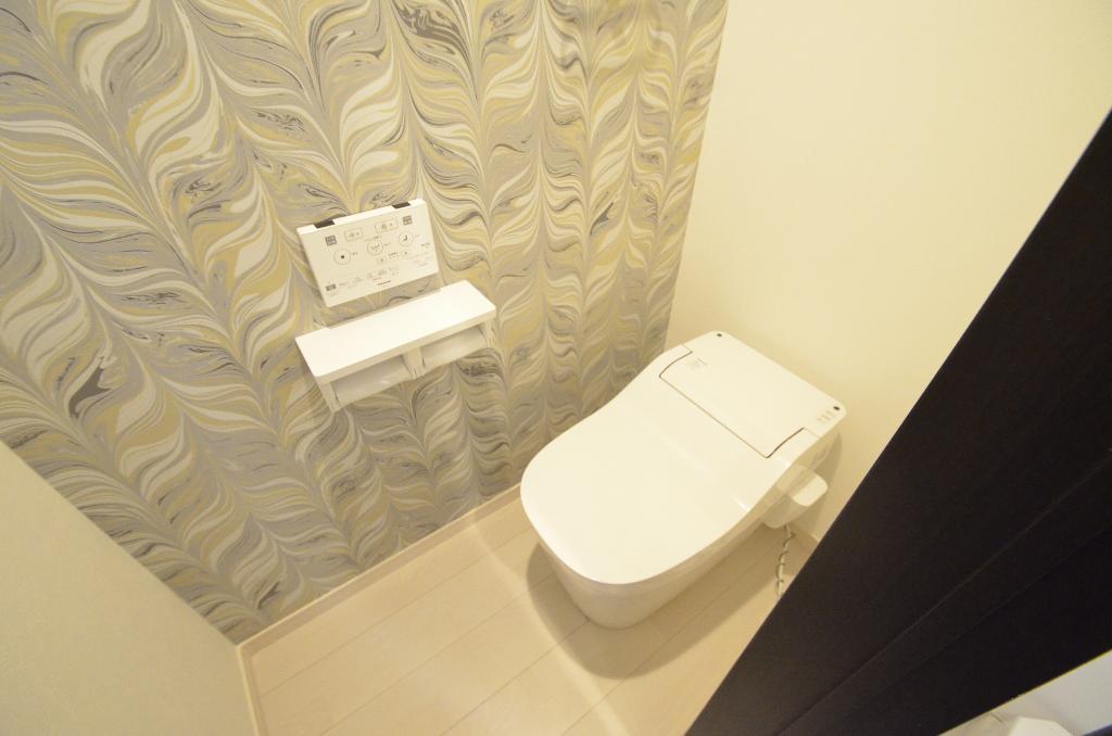 トイレ　シャワー付トイレ