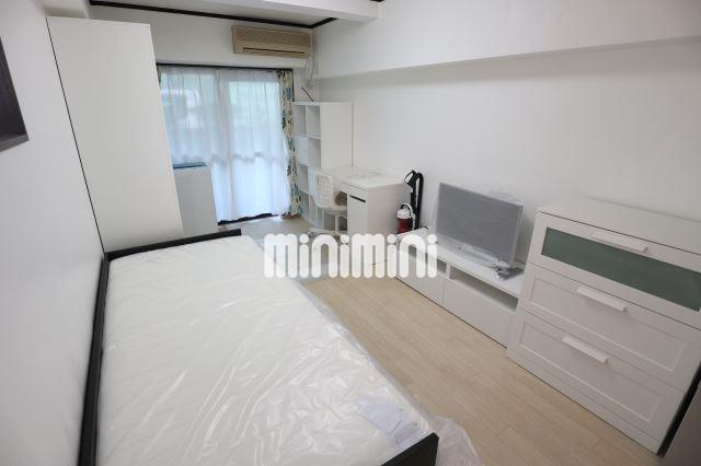 居室・リビング　家具家電は撤去となります