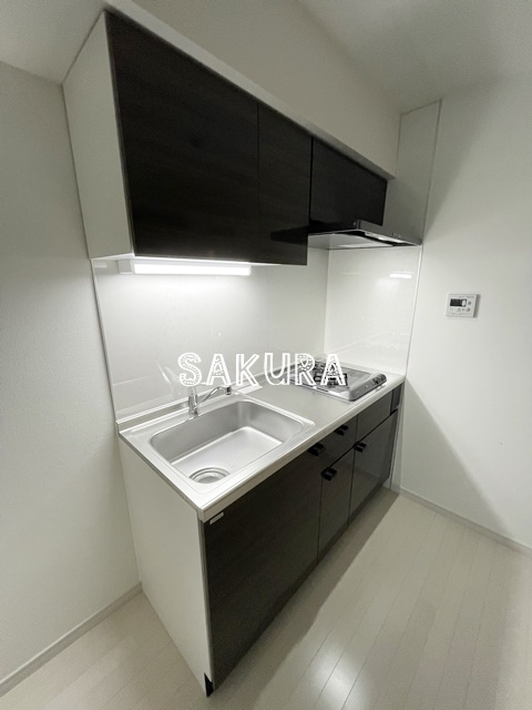 キッチン　広々使える快適な調理スペースです♪