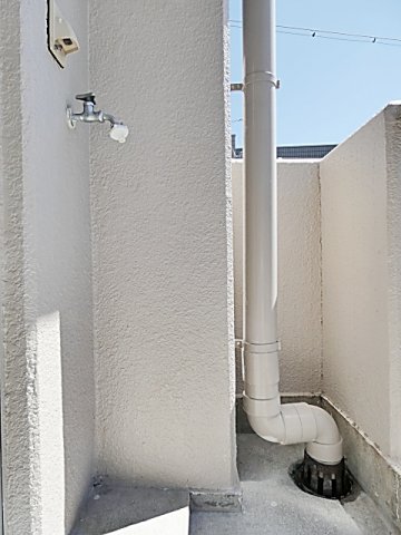 その他　ベランダに洗濯機置き可。